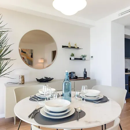 Les Pins Luxueuse Front De Apartamento Juan-les-Pins